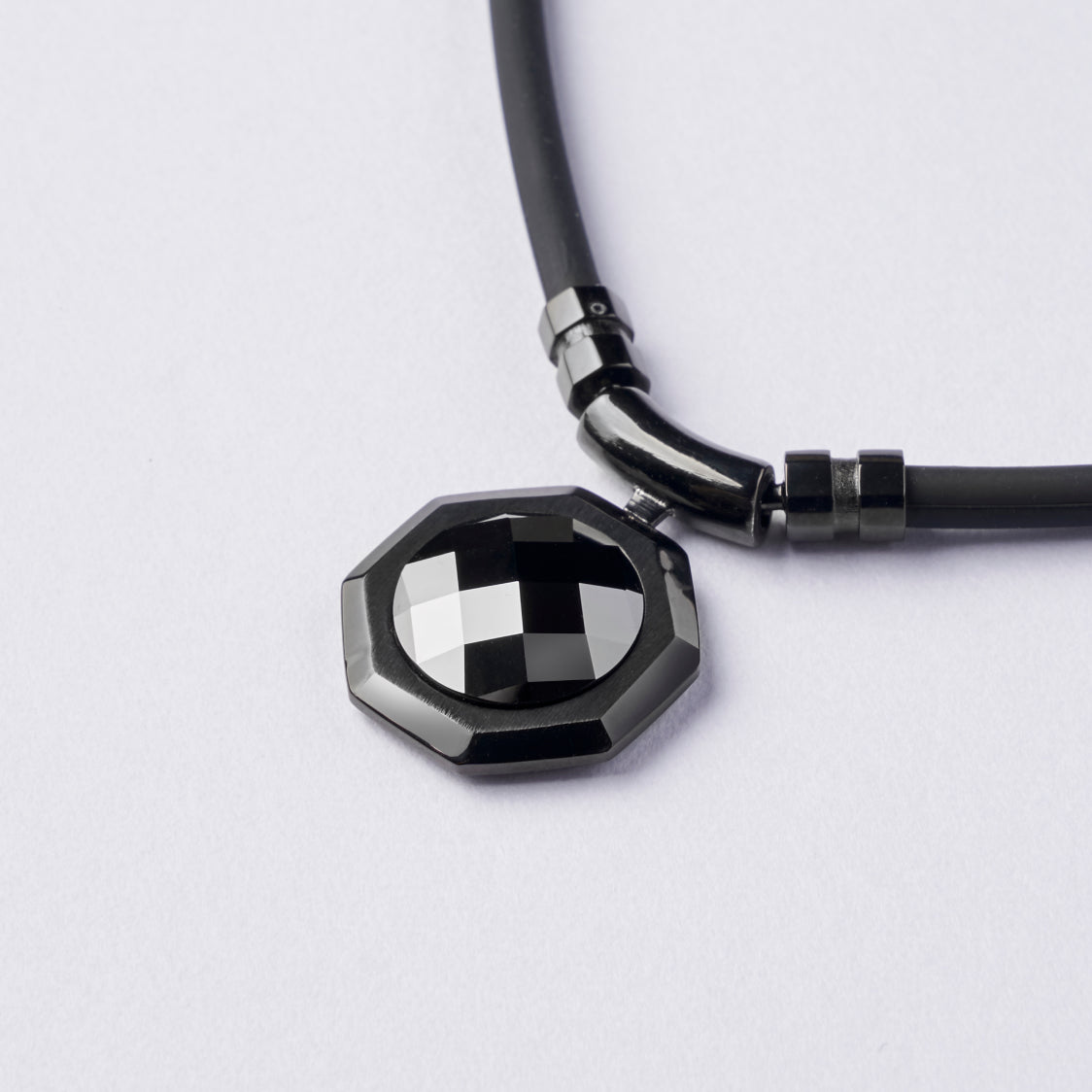 UNrust (アンラスト) Ray-レイ- ループ