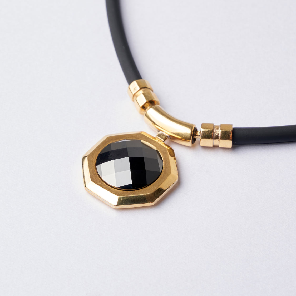 UNrust (アンラスト) Ray-レイ- ループ