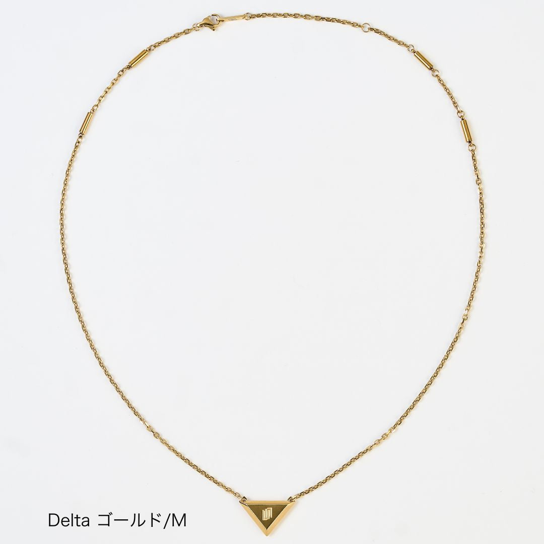 UNrust アンラスト Delta デルタ 磁気ネックレス ゴールド Mサイズ 商品単体 俯瞰